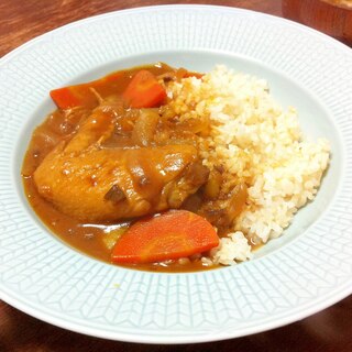 ♦プルーンで甘酸っぱく♦手羽先カレー